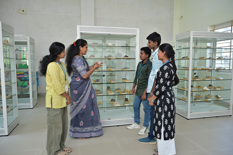 Engineering Geology Laboratory